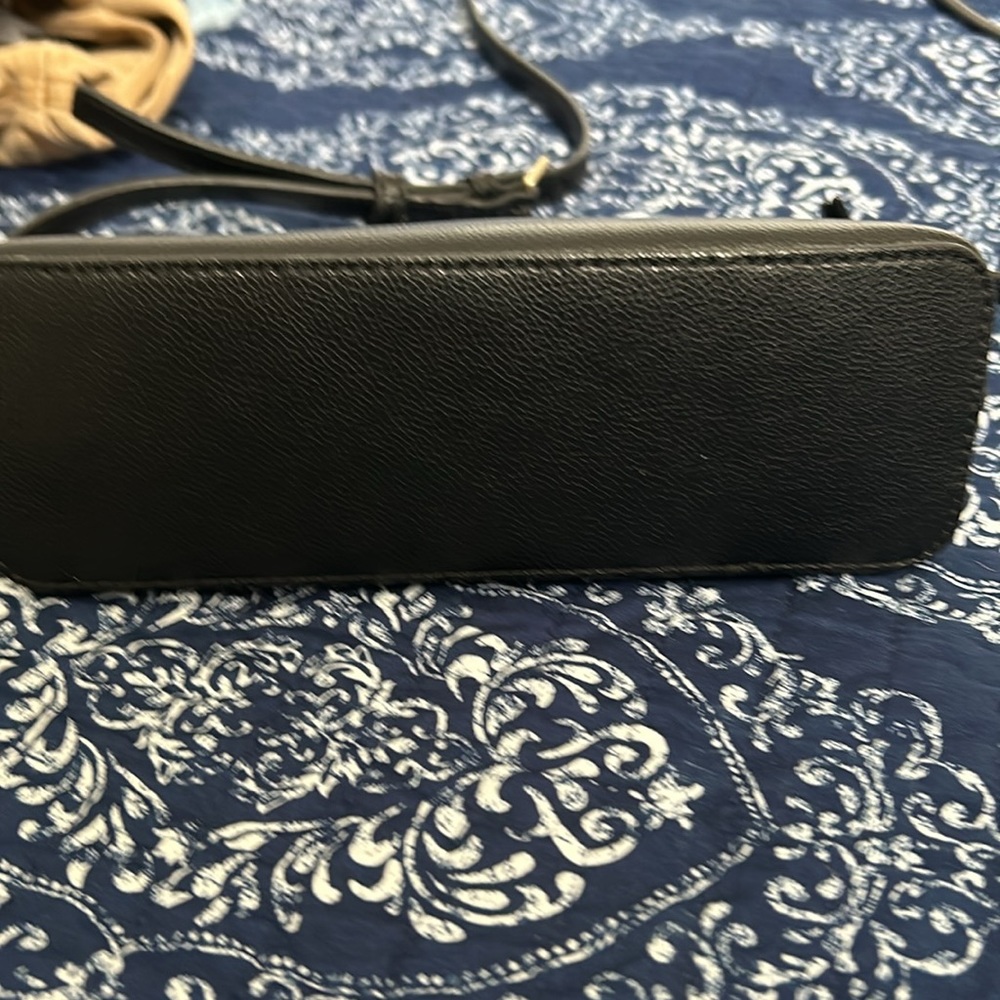 EUC black Kate Spade purse - Picture 3 of 5